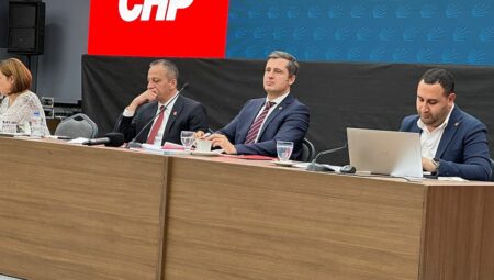 CHP’den AKP’ye adaylık karşılığı: Avuçlarını yalayacaklar