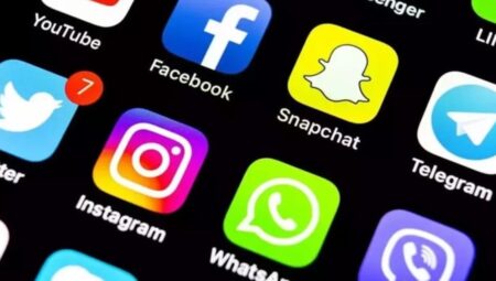 13 yaşından küçük çocuklar için kanun teklifi: Toplumsal medya yasağı mı geliyor?